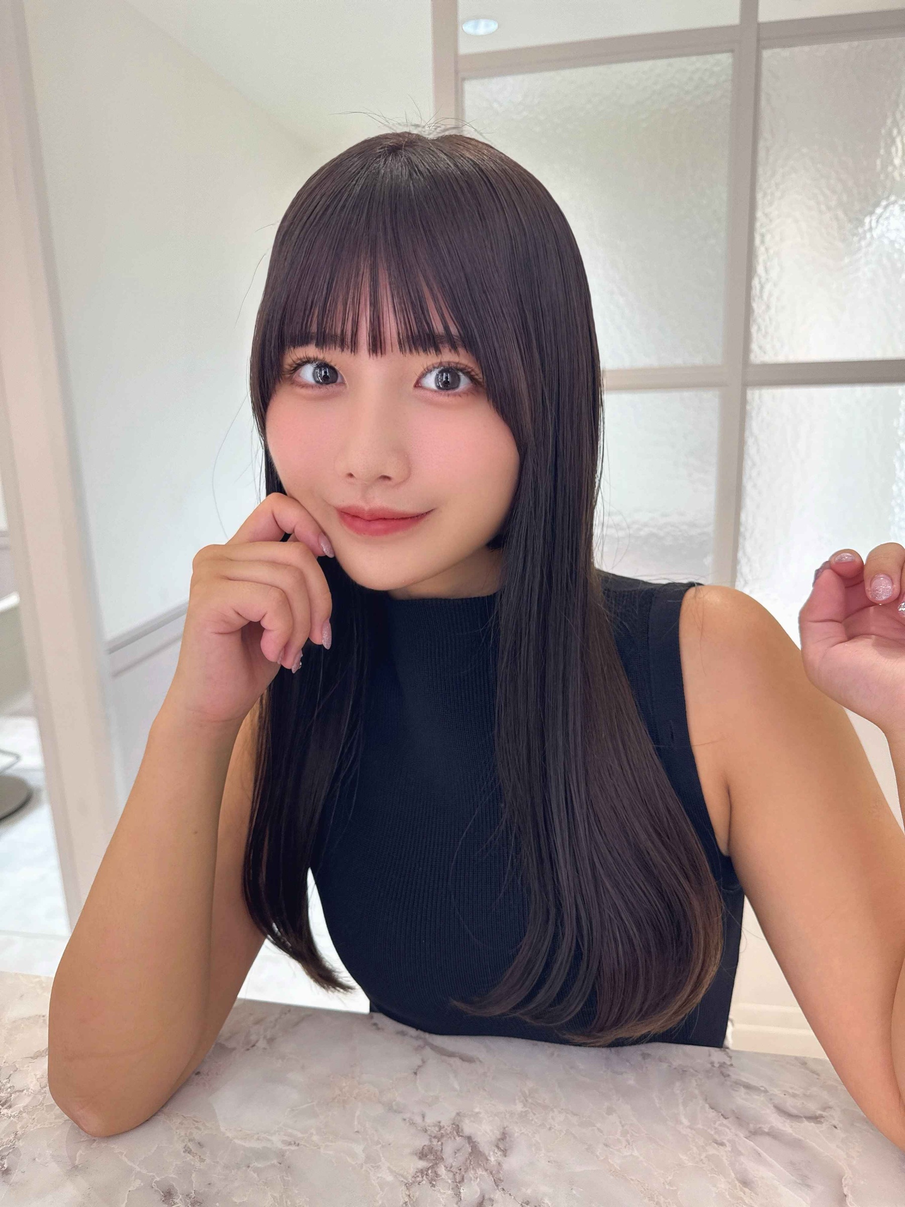 A1132 照片5093张 视频382个 户外日常 自拍较多 穿搭 生日照 居家日常 生活场景丰富